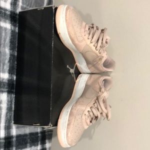 Salmon pink AF1 men’s 8